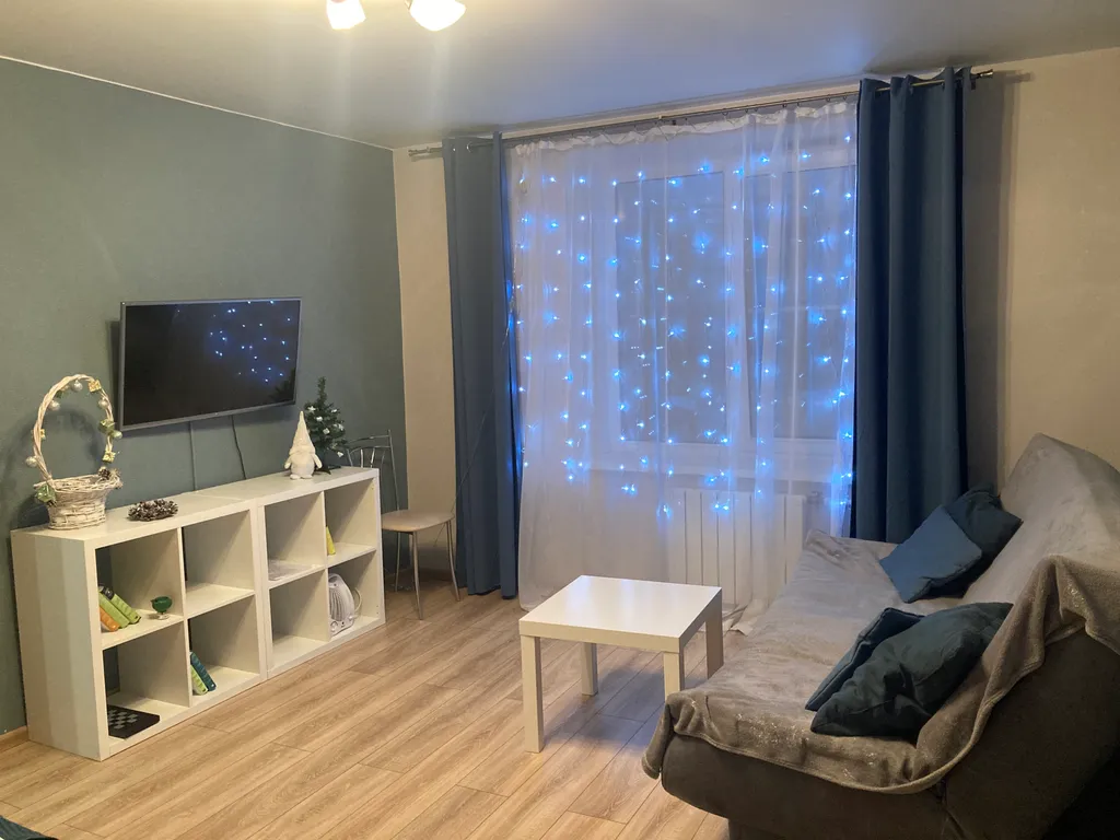 Уютная квартира в Золотом треугольнике Петергофа