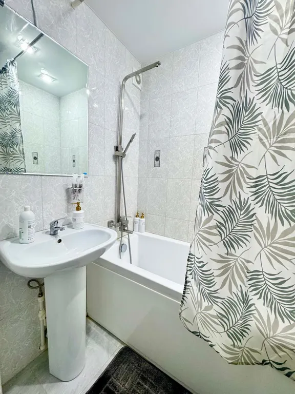 Двухкомнатная квартира с хорошим ремонтов