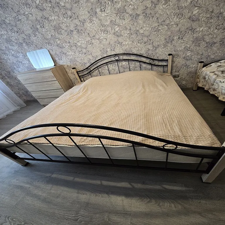 Квартира на Сун Ят-Сена — аренда посуточно в Астрахань