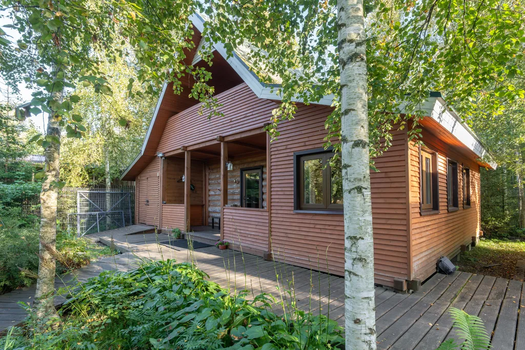 Коттедж 2-комнатный Дом — аренда посуточно в Кировск (Ленинградская область)