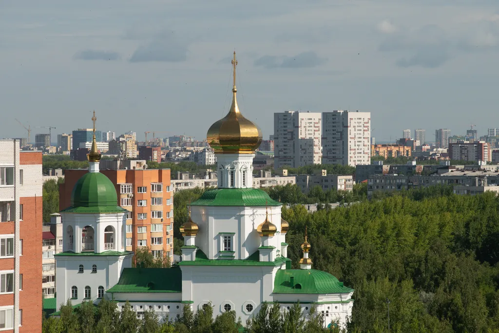 Квартира 2-комнатная Квартира — Тюмень