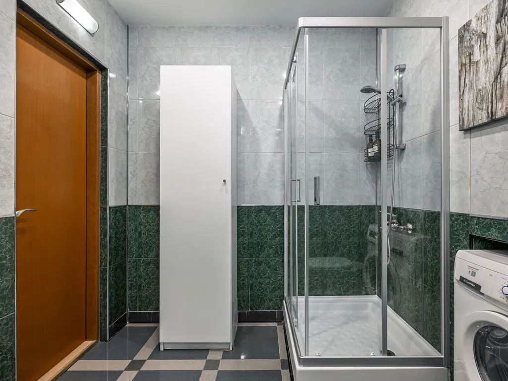 Четырехкомнатная квартира в элитном доме на Тверской