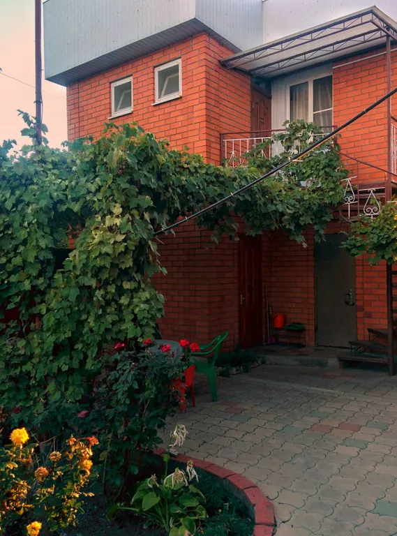 Коттедж Уютный коттедж рядом с морем — Ейск