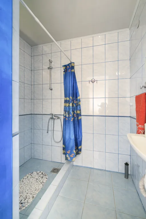 Комната на двоих