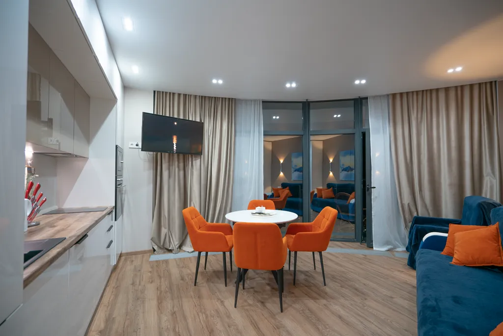 Дизайнерские апартаменты LS-LUX-ORANGE в ЖК Крымская Резиденция