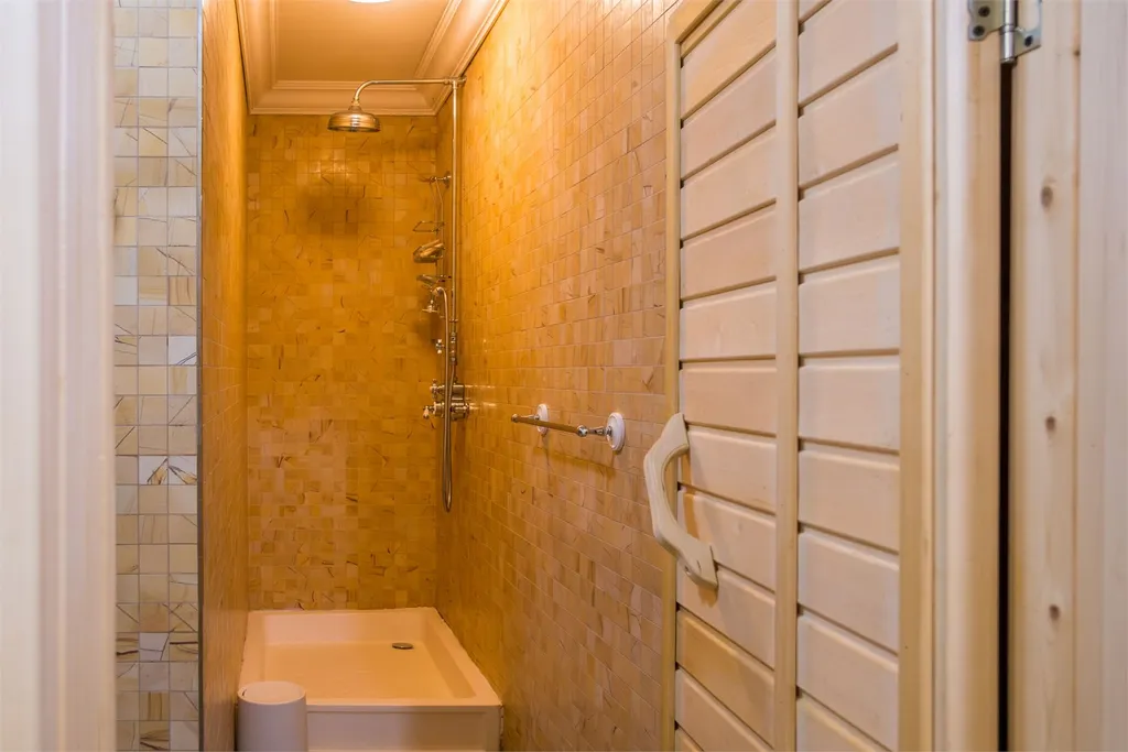 5-комнатная Квартира