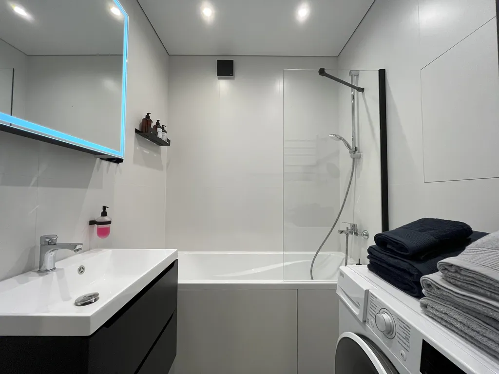 Квартира Арт-квартира с панорамным видом у метро ВДНХ — Москва