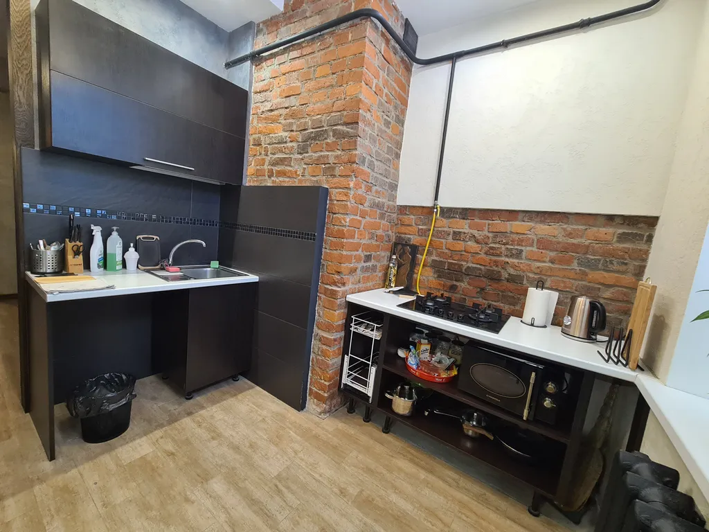 Квартира Квартира Центр. 30м до метро. 2 комнаты. До 8ми гостей. Тихая, уютная сталинка — Минск