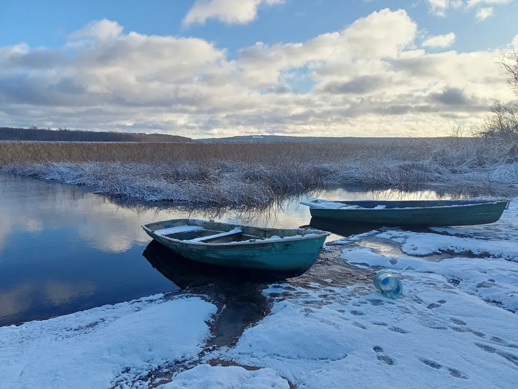 Дом на берегу Красного озера