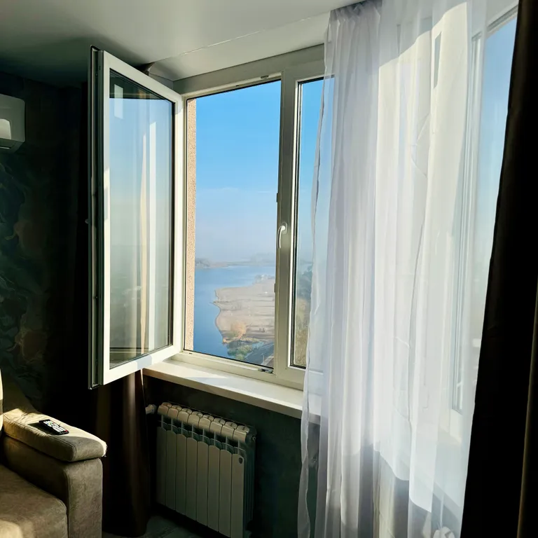 Апартаменты с видом на Волгу с 22 этажа