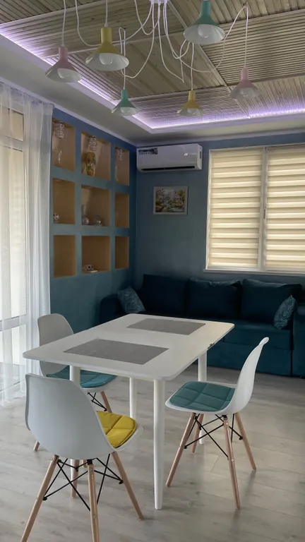 Апартаменты с дизайнерским ремонтом с видом на море