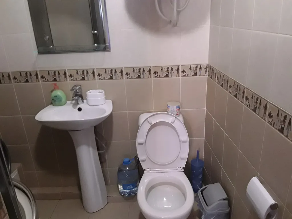 Трёхместный номер с 2 кроватями, с балконом и кухней