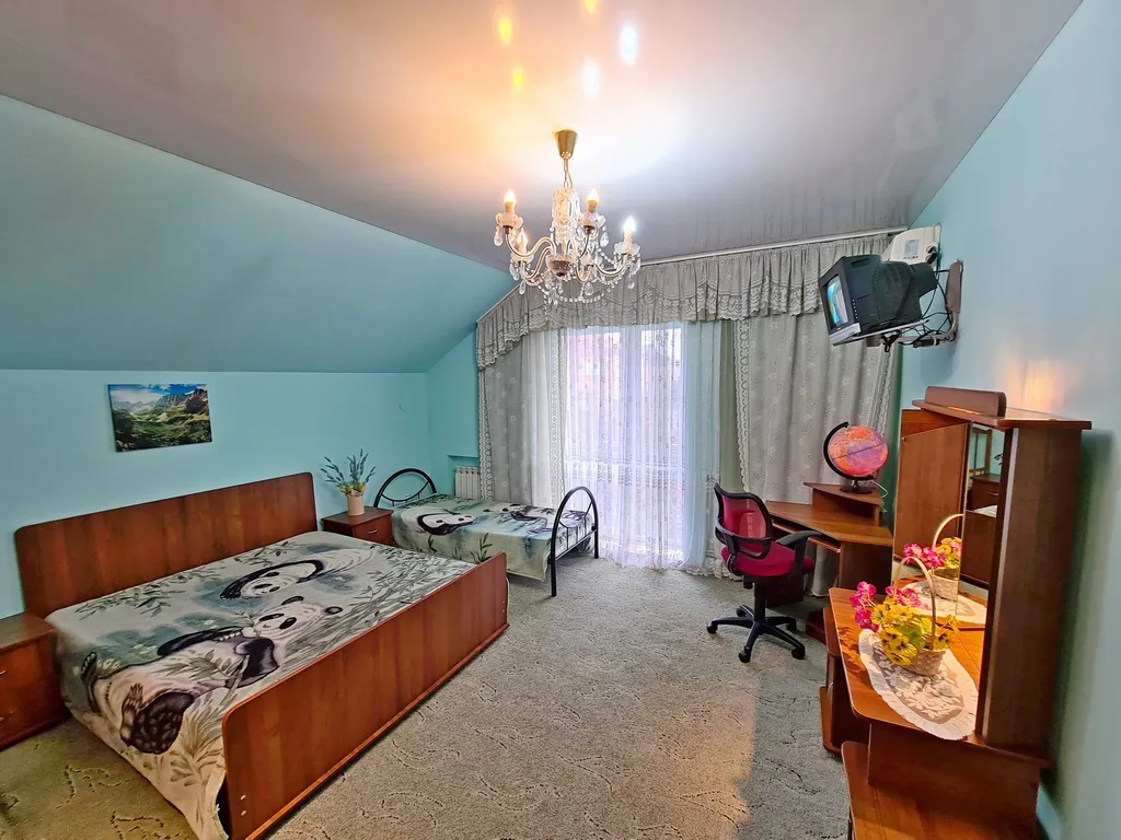 Коттедж у моря, детская площадка, бассейн,  костровая чаша, баттут.