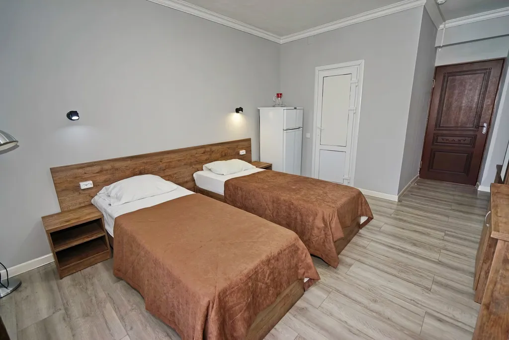 Квартира Двухместный номер+доп.место,шумоизоляция,рынок,магазины,кафе. — аренда посуточно в Туапсе