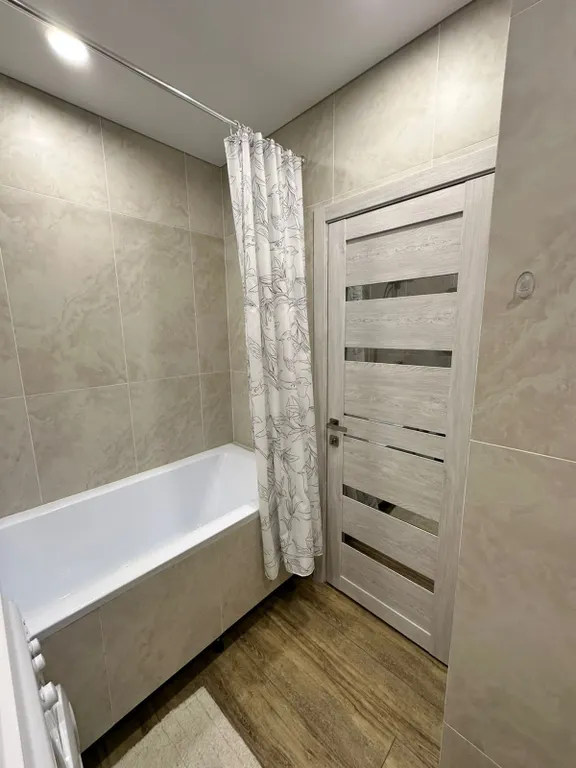 Новая, современная квартира