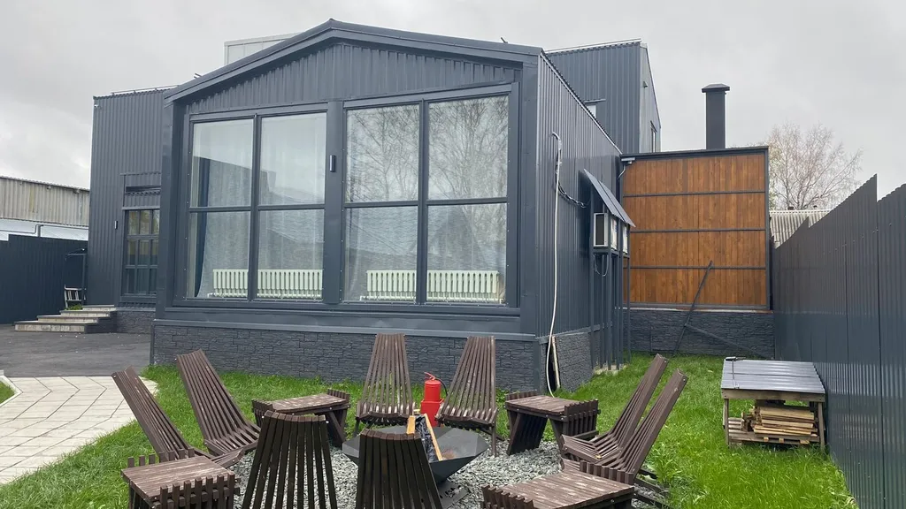 Большой гостевой дом