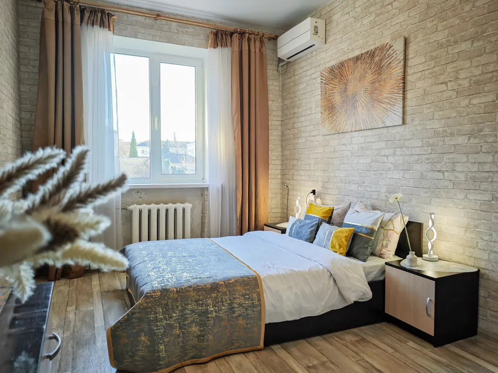 Квартира Квартира Счастье жить в Севастополе в самом центре с видом на Покровский собор — Севастополь