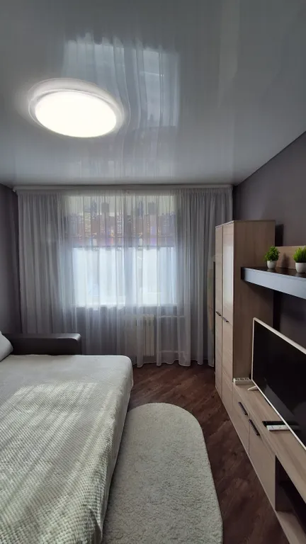 УЮТНАЯ 1-КОМНАТНАЯ КВАРТИРА , С СОВРЕМЕННЫМ РЕМОНТОМ