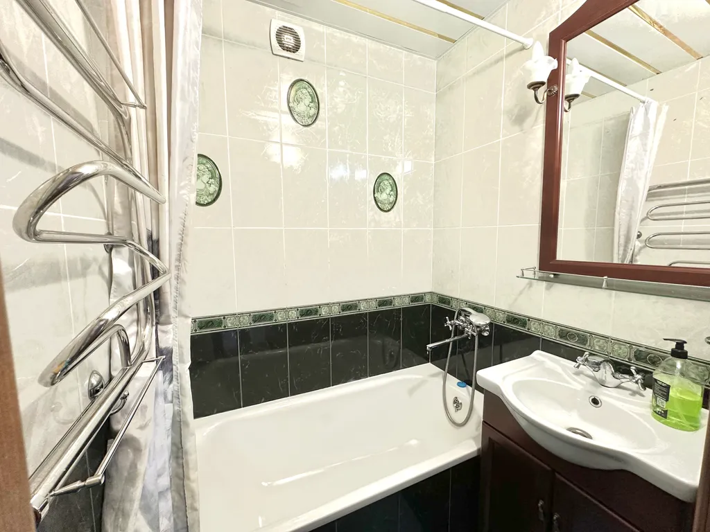 Двухкомнатная квартира у Ледового дворца