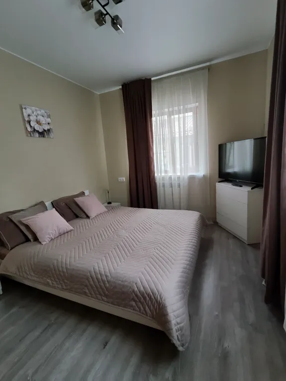 Прекрасный домик, на окраине города