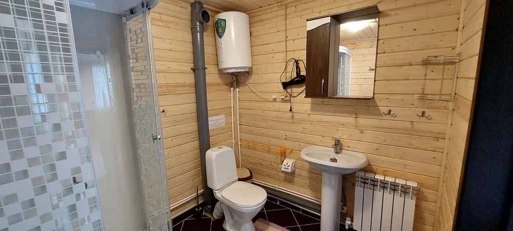 Благоустроенный дом с камином