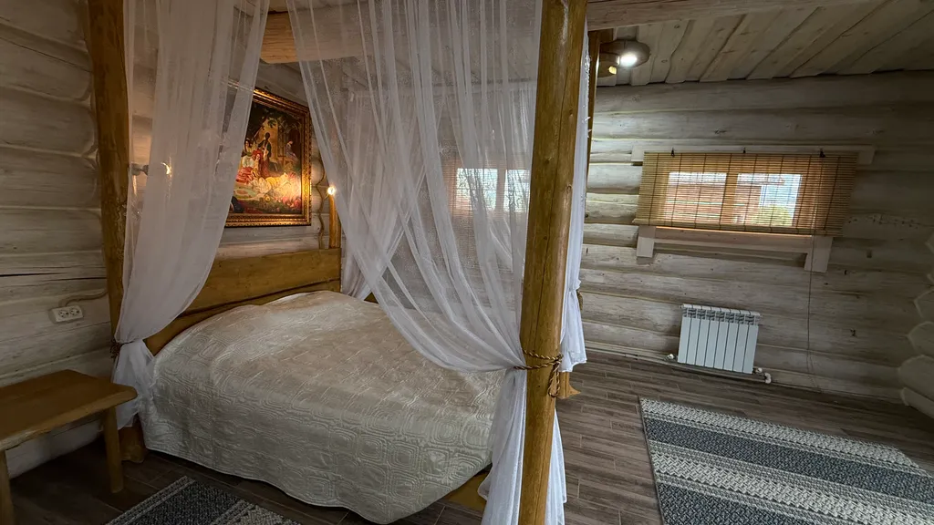 Домик у реки