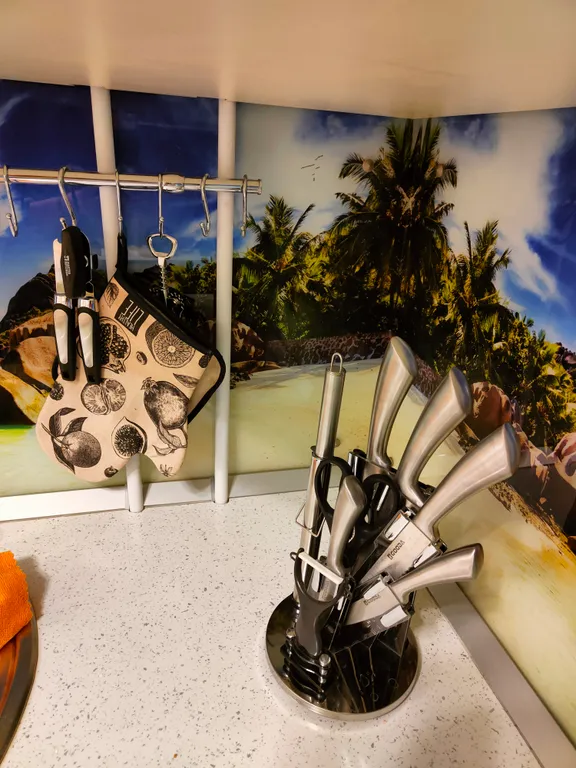 Коттедж Дом на берегу озера, на первой линии — Приморск