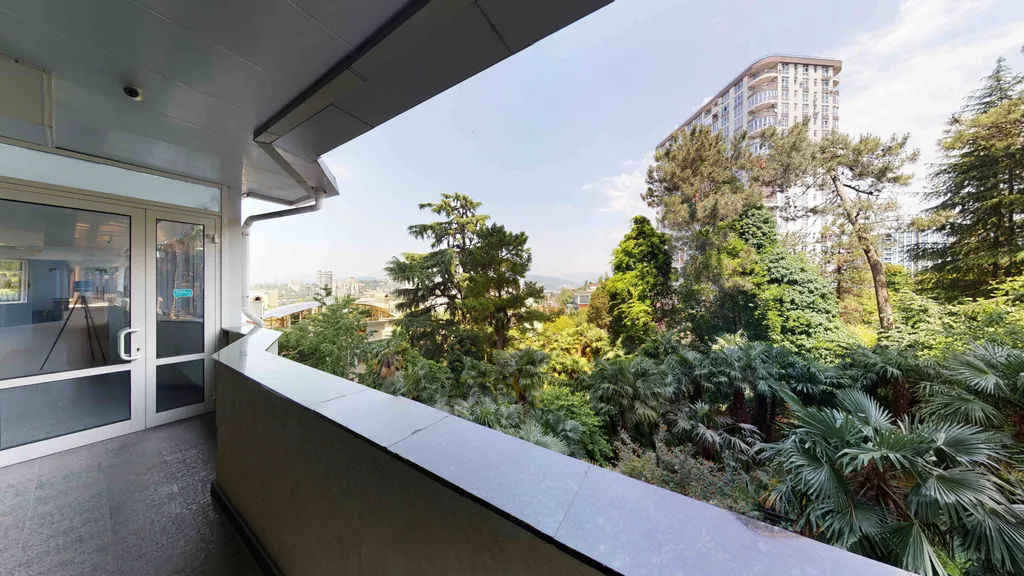 Уютная просторная квартира с видом на морпорт