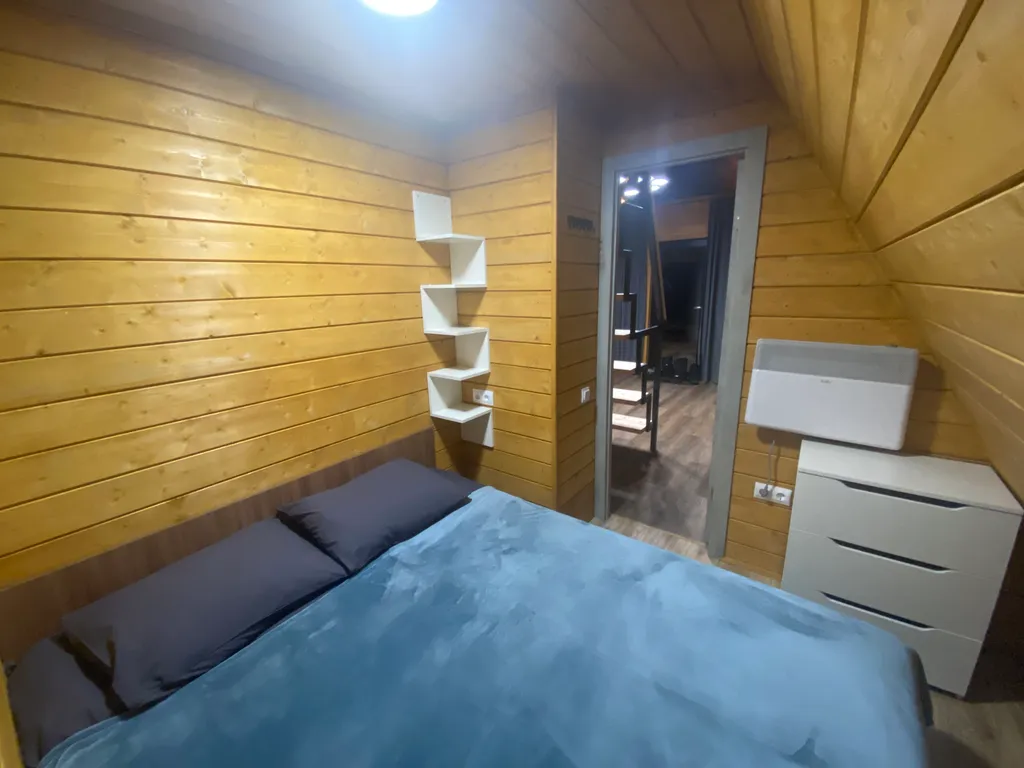 Коттедж Уютный домик в стиле A-Frame — Мга