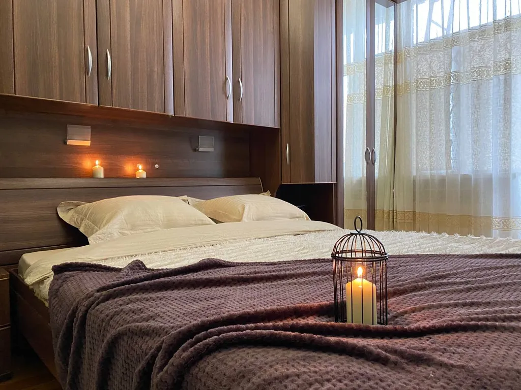 2-комнатная квартира в центре рядом с парком воинов Интернационалистов — аренда посуточно в Махачкала