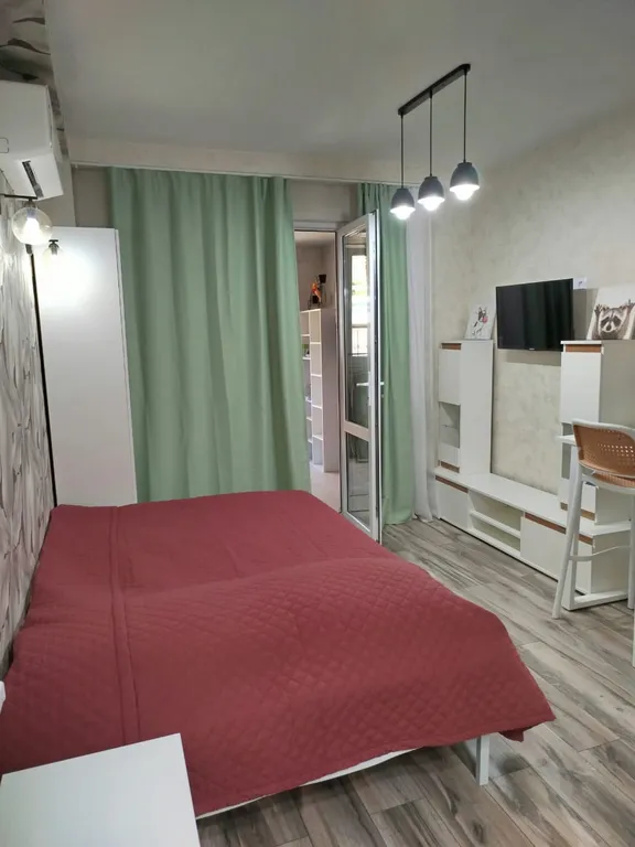 Уютная евростудия недалеко от аэропорта на равнине