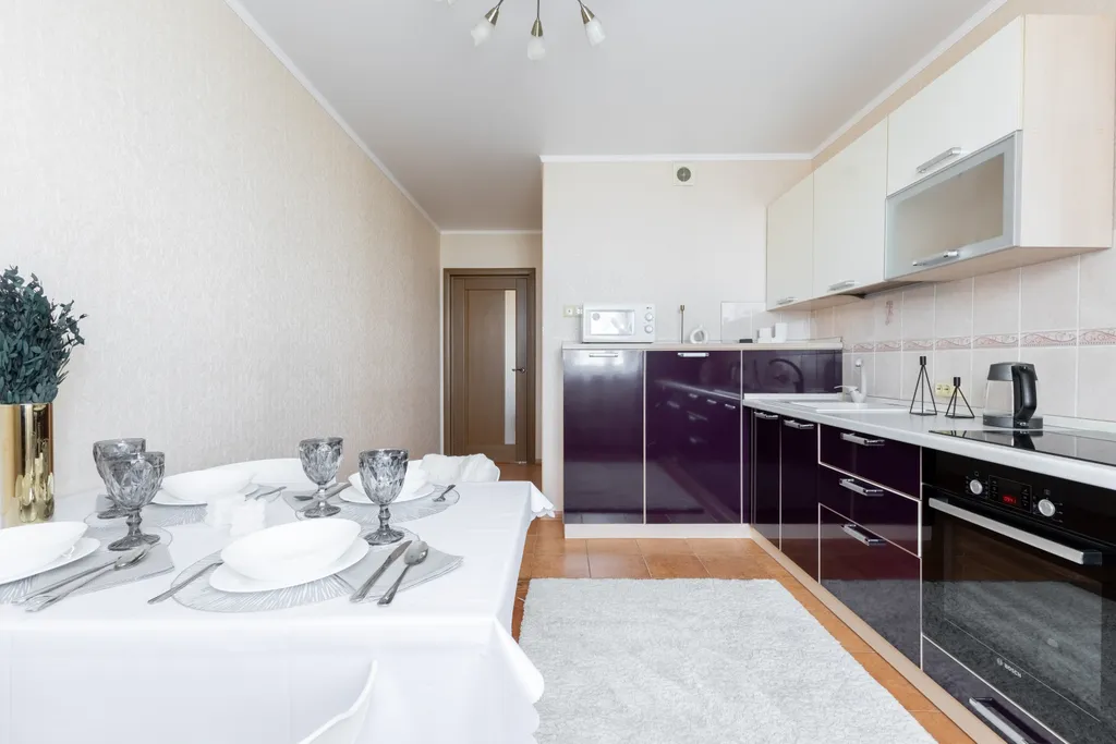 Квартира 4-комнатная Квартира — Казань