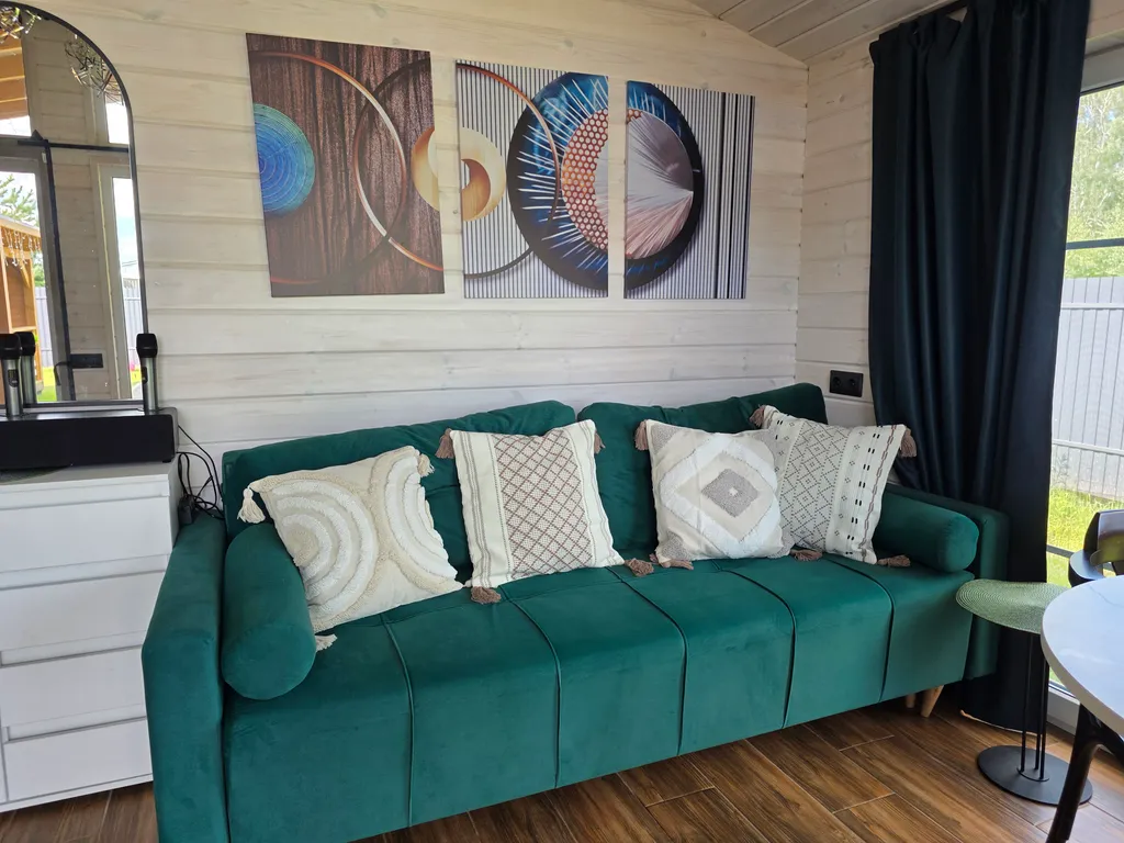 Дом с джакузи под открытым небом