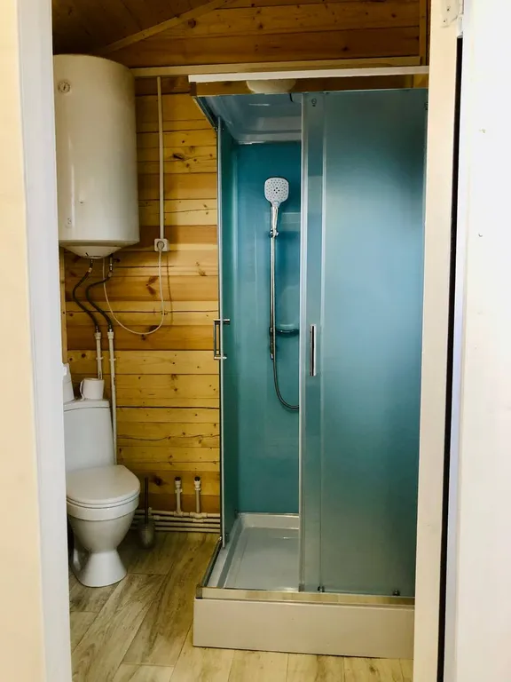 Уютный деревянный загородный дом в живописном селе