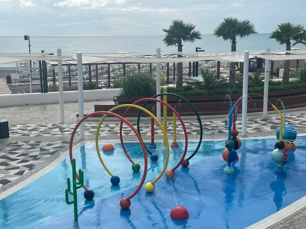 Семейные апартаменты с видом на море на набережной Ривьера