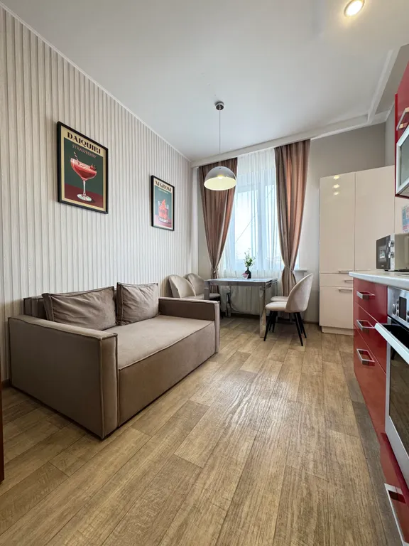 Апартаменты рядом с набережной с видом на бульвар дзержинского