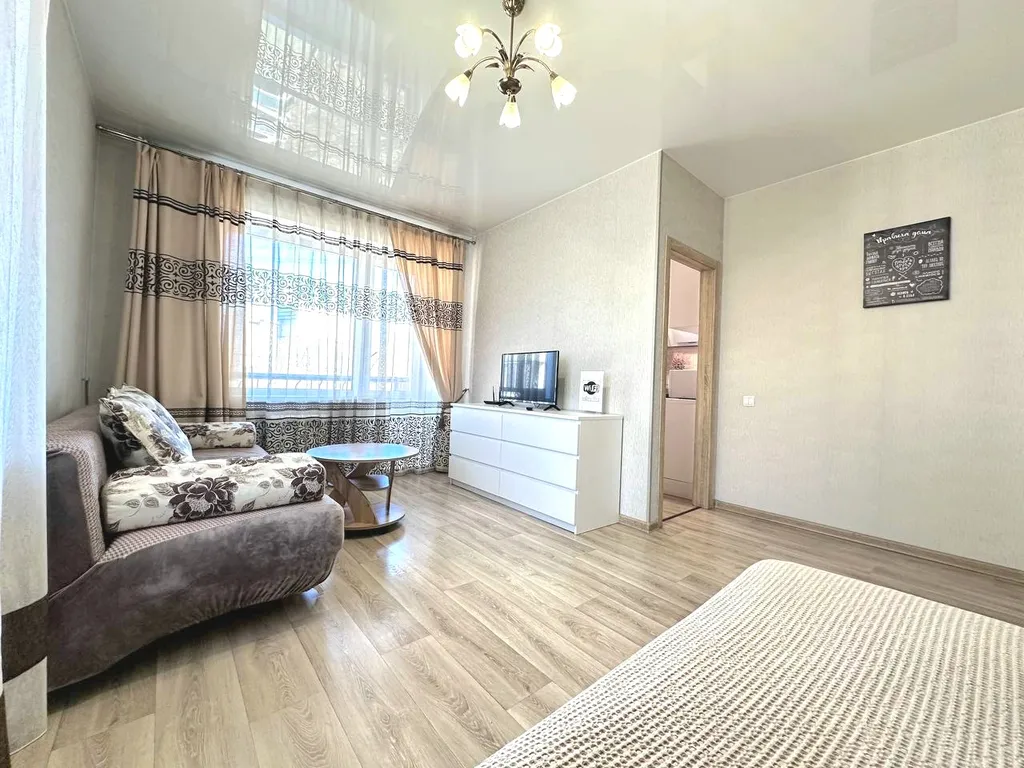 Уютная однокомнатная квартира с балконом в центре