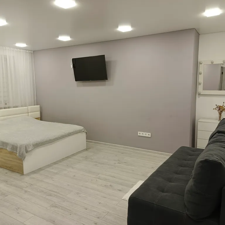 Уютная квартира в районе дк химиков — аренда посуточно в Бийск