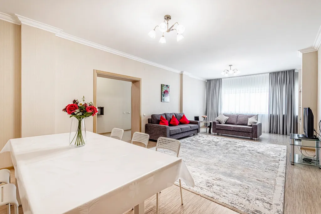 Уютная квартира для гостей столицы в самом центре левобережья