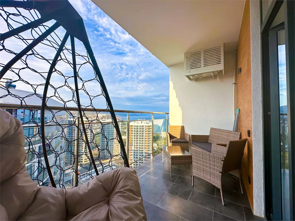 Дизайнерская студия Ls-Lux-Beautiful Days с видом на горы и море