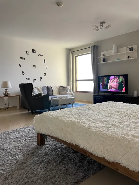 Студия с видом на море