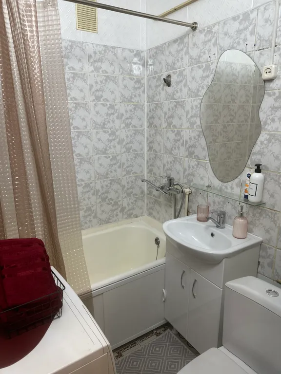 Светлая уютная квартира рядом с лесом и парком