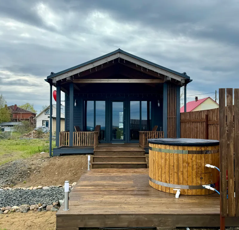 Уютный дом с купелью Фурако прекрасным видом на Онежское озеро и город