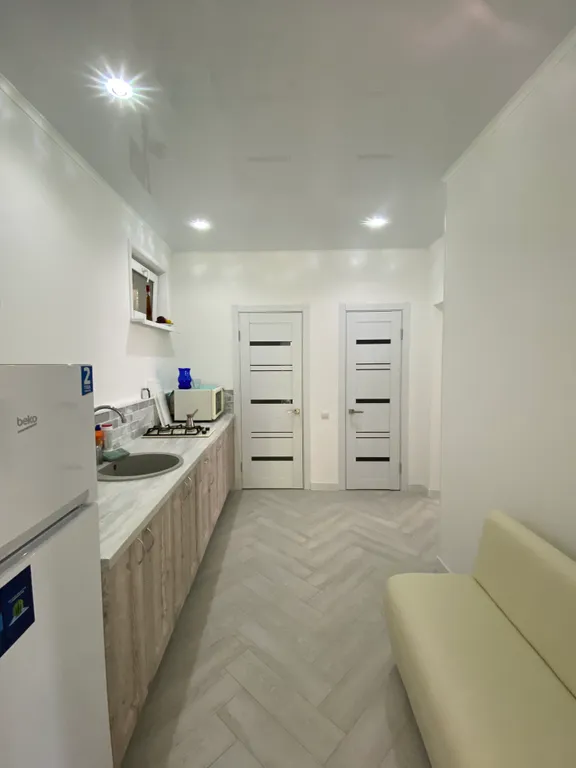 Просторная квартира-студия в современном стиле