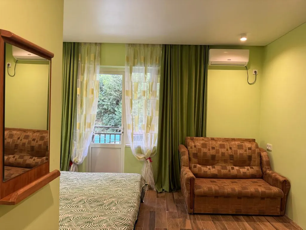 Квартира Комната — Гагра