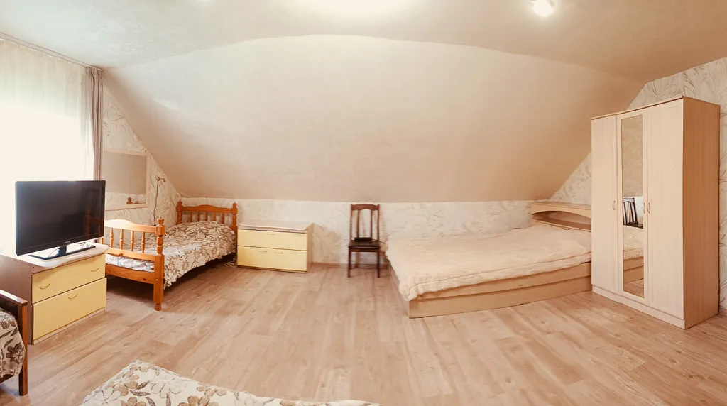 6-комнатный Дом