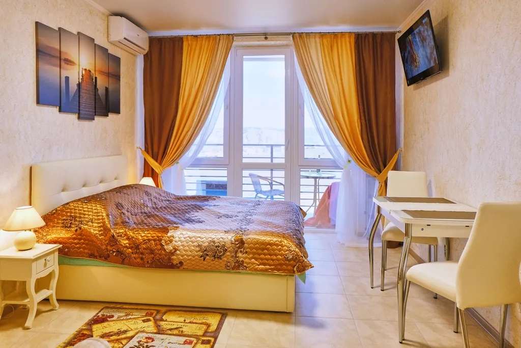 Квартира Апартаменты с видом на море и горы — Севастополь