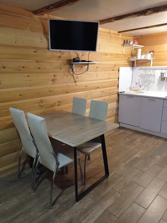 Уютный домик в Беседе