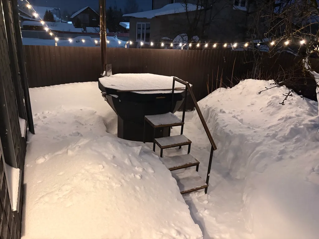 Домик в черте города Климовск