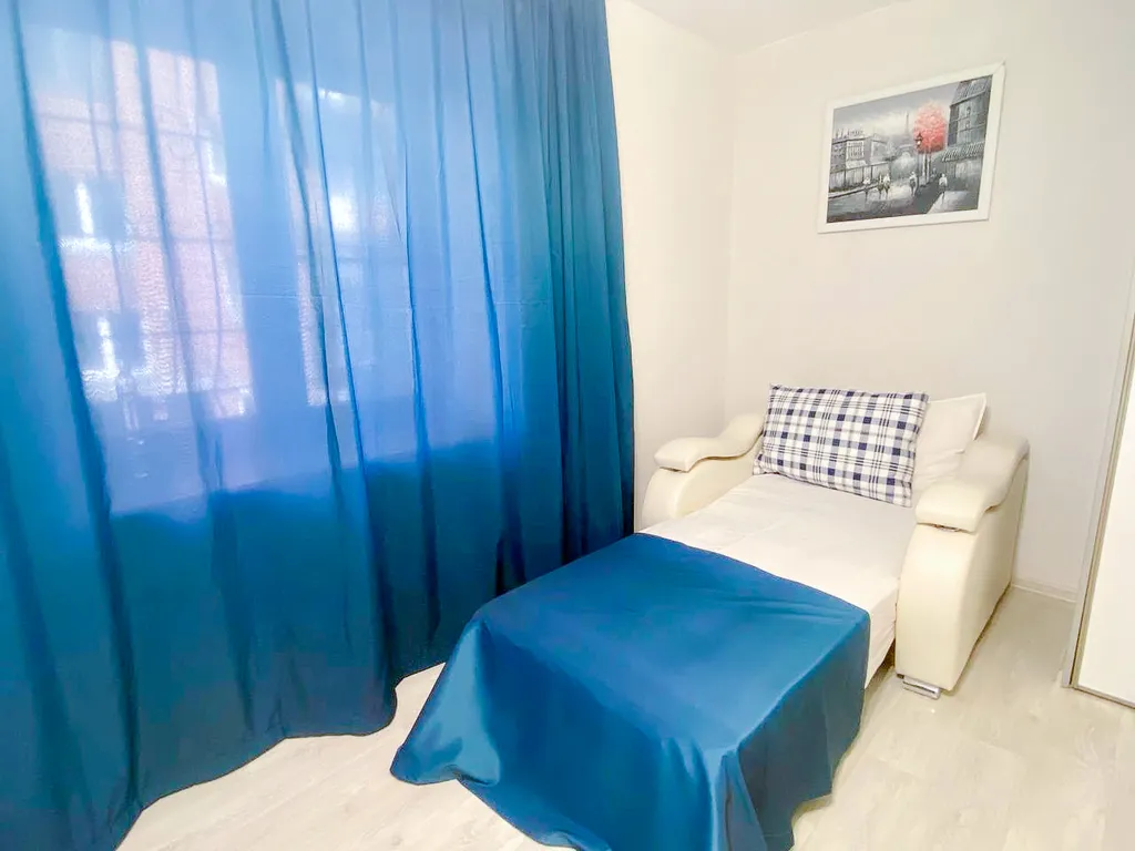 1-комнатные апартаменты УНИК АПАРТ на 50 лет Октября у Площади Советов